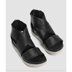 Eileen Fisher criss cross, sport tumbled, leather platform sandal  size 8 1/2